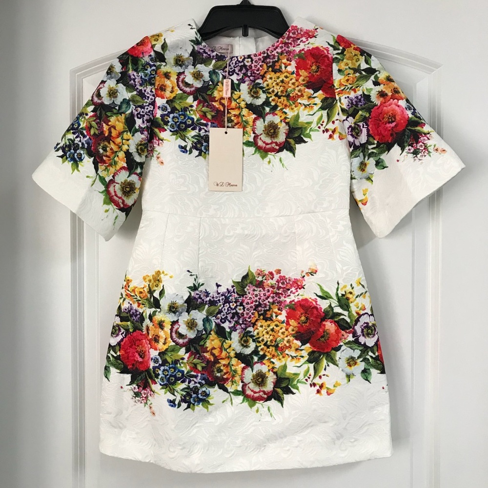 Girl’s dress
